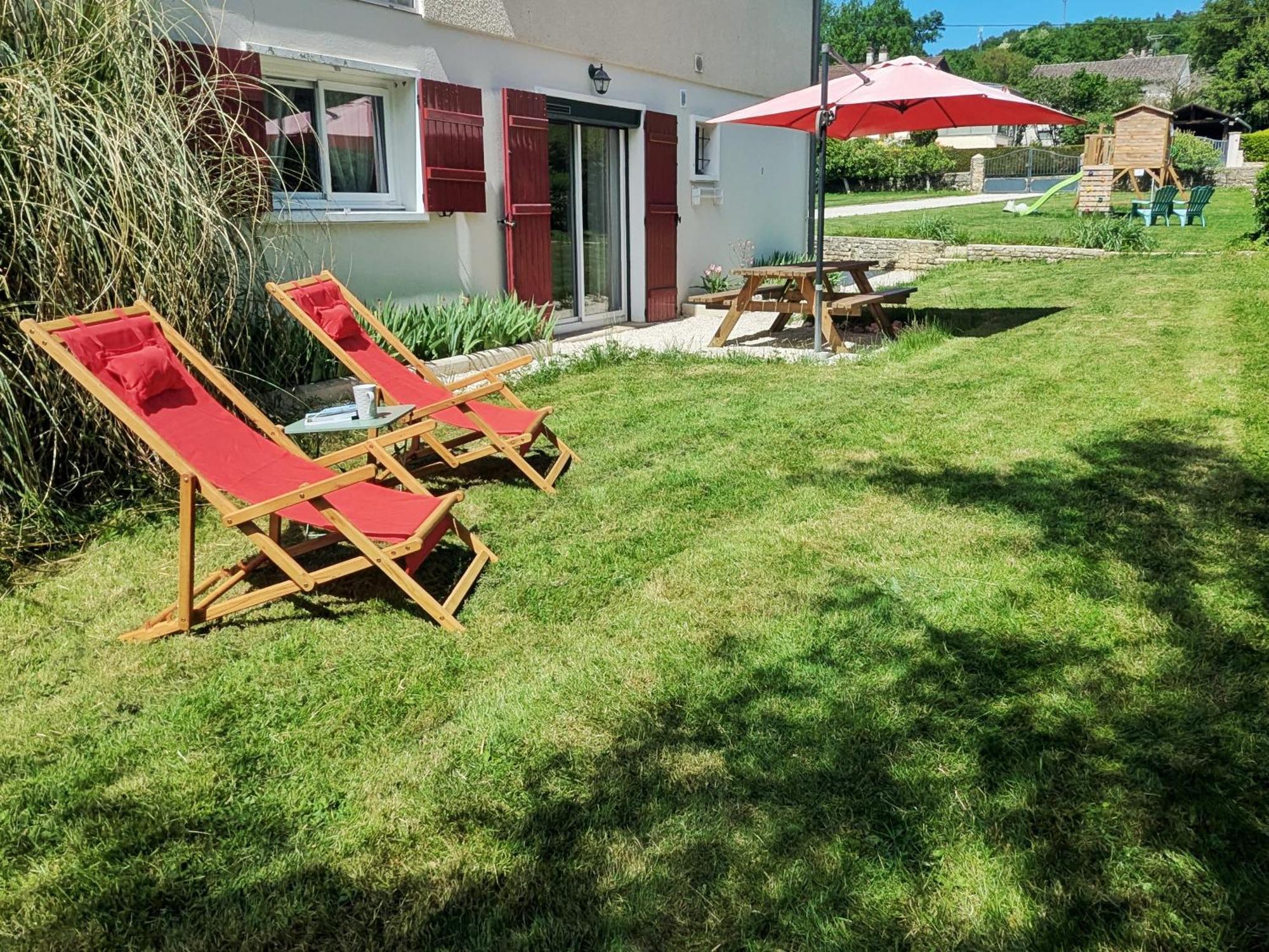 Au 10 Le Long Du Canal Fain-Les-Montbard Εξωτερικό φωτογραφία